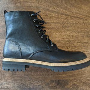 Women's The Drew Lace Up Boot size 10 (brand new)